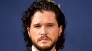 Кит Харингтън влезе в клиника за рехабилитация