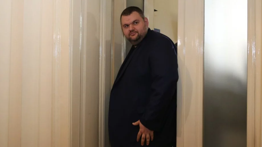 САЩ удари с тежки санкции Божков и Пеевски