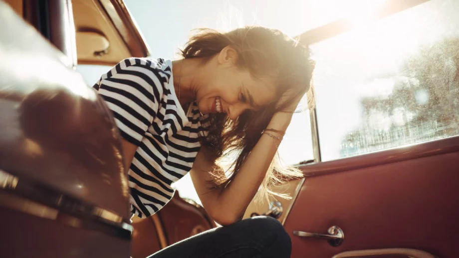 Вечерен виц: Иванчо влиза в аптеката