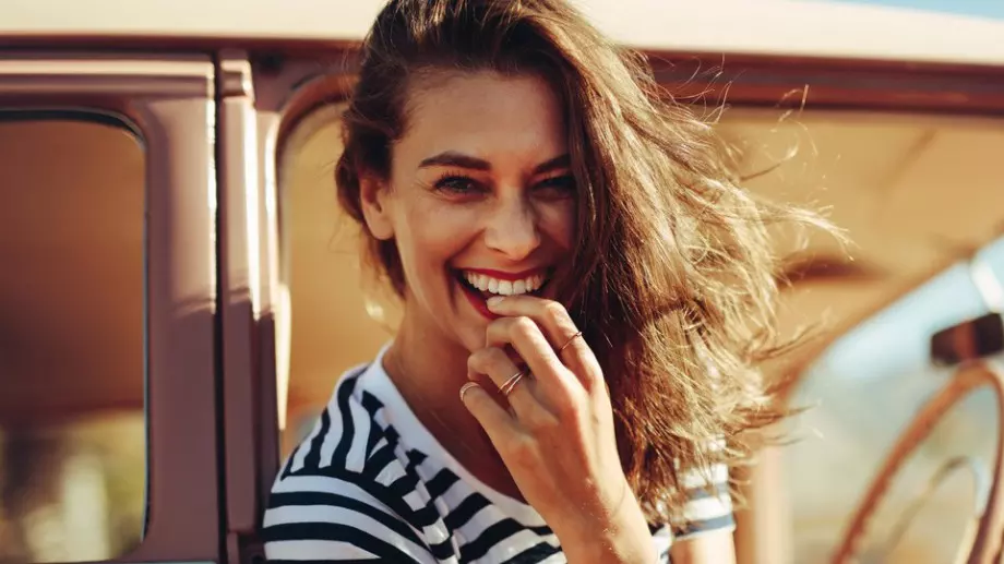 Вечерен виц: Блондинка в магазина