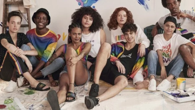 H&M подкрепя ЛГБТИ равенството с капсулна колекция 