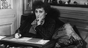 Сидони-Габриел Колет: Писателката с дръзка сексуалност