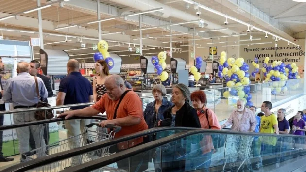 LIDL е първият ритейлър с трети официален почивен ден за служителите в магазините