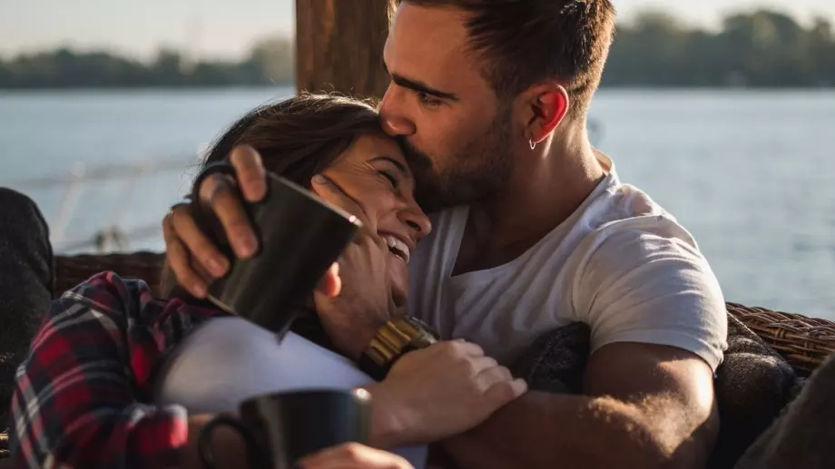 Любовно пожелание за 14 октомври според зодията     