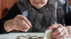 Започна изплащането на пенсиите с добавките