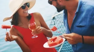 Една зодия ще се ВЛЮБИ в хороскопа за 19 юни