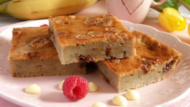 Лесен бананов сладкиш с шоколад