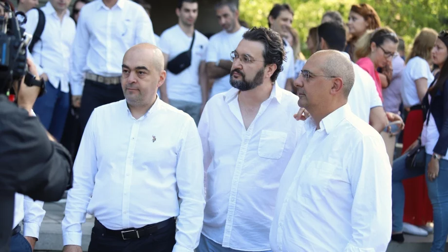 Промени, които могат да оставят мнозина без дентална помощ, изкараха зъболекари на протест