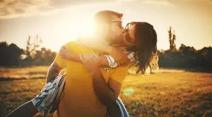 9 трика, с които ще го накарате да се влюби лудо