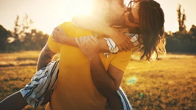 Какво ще се случи в любовния живот на зодиите това лято