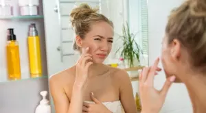 5 чудотворни козметични съставки, които борят акне