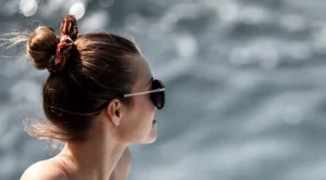 5 лесни прически, подходящи за плажа