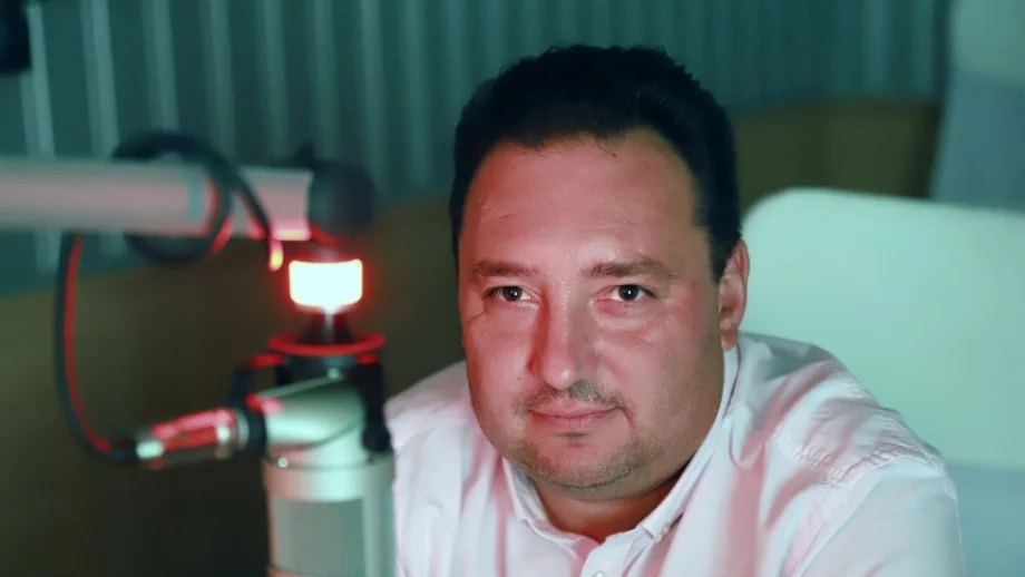 Над 8000 лева: шефът на БНР взема повече от Борисов