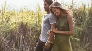 Момичета, първата ви любов няма да е единствената!