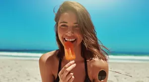 Искате красива кожа, коса и нокти през лятото? Ето как да ги имате