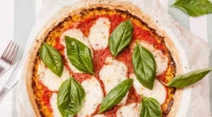 Пица Маргарита с блат от тиквички