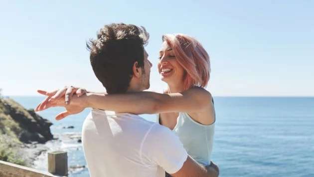 2 зодии ще се ВЛЮБЯТ в хороскопа за 29 юли