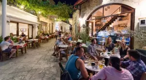 Гърция обяви кога ще отвори заведенията