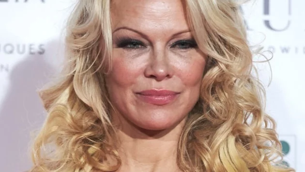 Памела Андерсън доказа, че е била насилвана от бившия (видео)