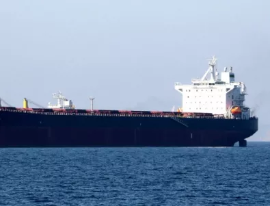 Ирански кораби опитаха да нападнат британски танкер