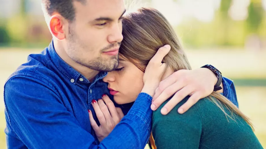 Отношението на мъжа в трудни моменти говори много за връзката ви   