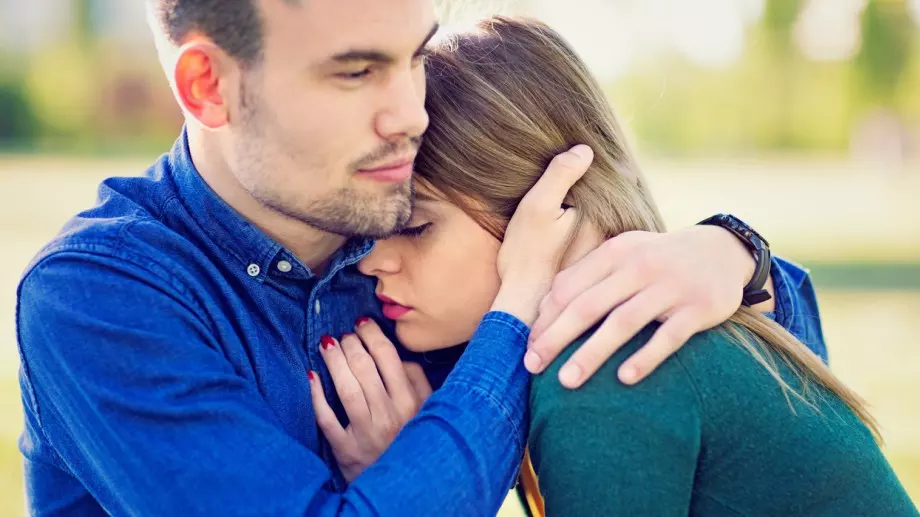 Ако той наистина ви обича, няма да ви разплаква, а ще бърше сълзите ви