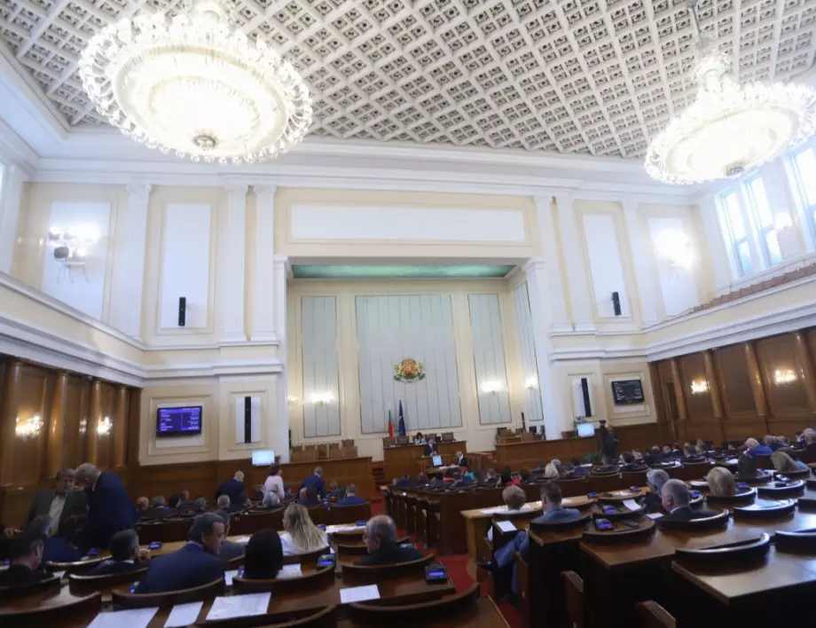Депутатите одобриха бюджета за култура, без повече пари за македонските българи