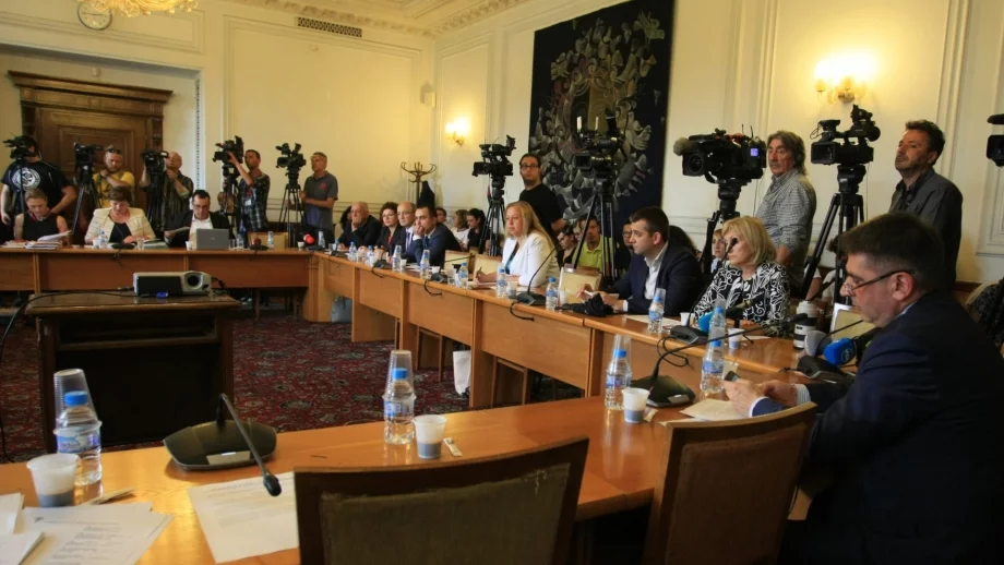 Няма да има машинно гласуване на местните избори