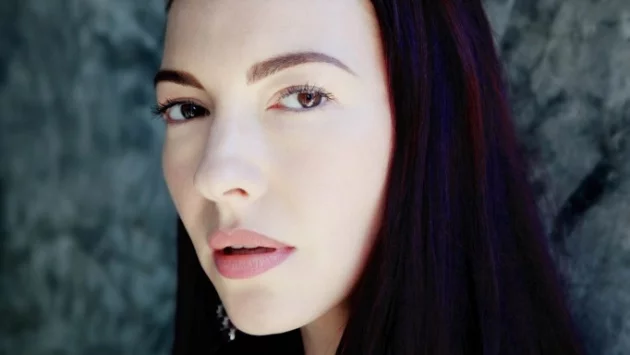 Криста Бел от "Туин Пийкс" се завръща в България