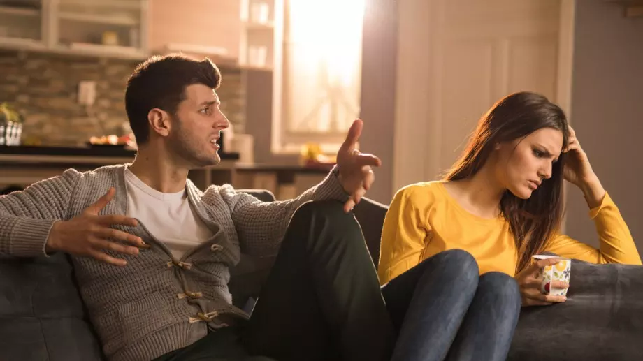 6 знака, че връзката ви не е в „коловоз”, а в пропаст