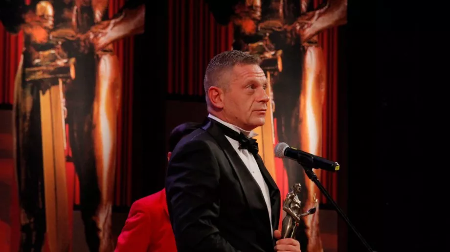 Юлиан Вергов: Все още пазя пламъка и се опитвам да се рея