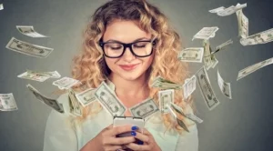 Зодиите, които харчат прекалено много пари