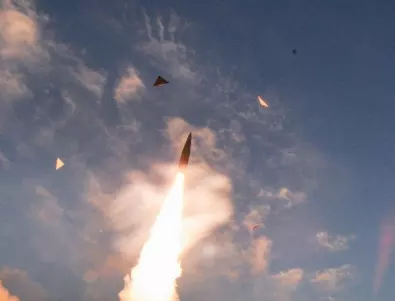 Русия публикува кадри на ракетен удар над терористи в Сирия (ВИДЕО)