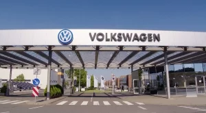 Volkswagen отчете рекордни продажби, запази лидерството си