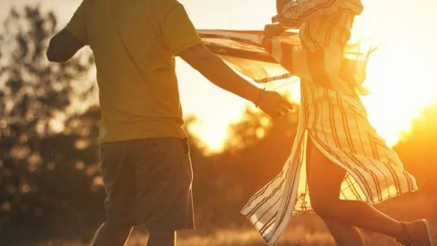 Промяна в личния живот очаква една зодия днес