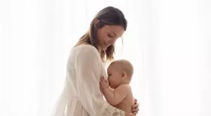 Виц на деня: Обяснете защо майчиното мляко е по-полезно за едно кърмаче, отколкото е кравето?