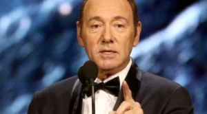 Кевин Спейси с първа изява след обвиненията в сексуален тормоз