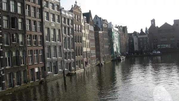 Поздрави от Амстердам