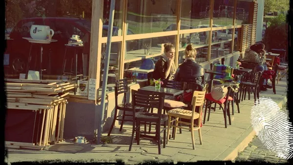 Поздрави от Варшава