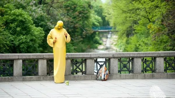 Замръзни на място