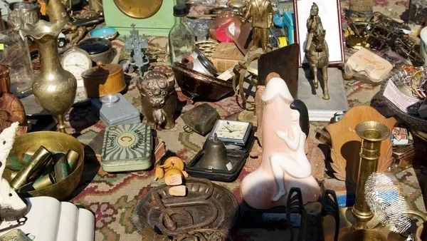 Антикварният пазар