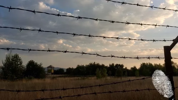 Бежанци - емигранти