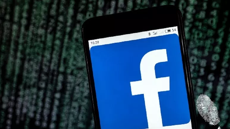 7 статуса във Фейсбук, които те правят жалък