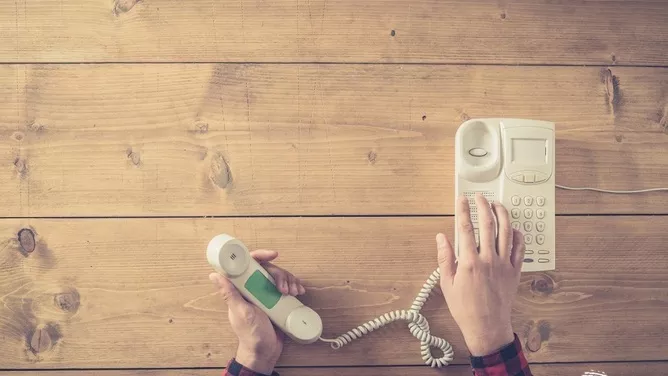 #10yearschallenge: Tелефоните преди и сега