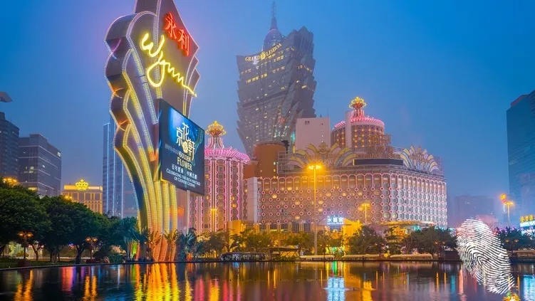 С обич от Китай: Макао - Монте Карло на Изтока!
