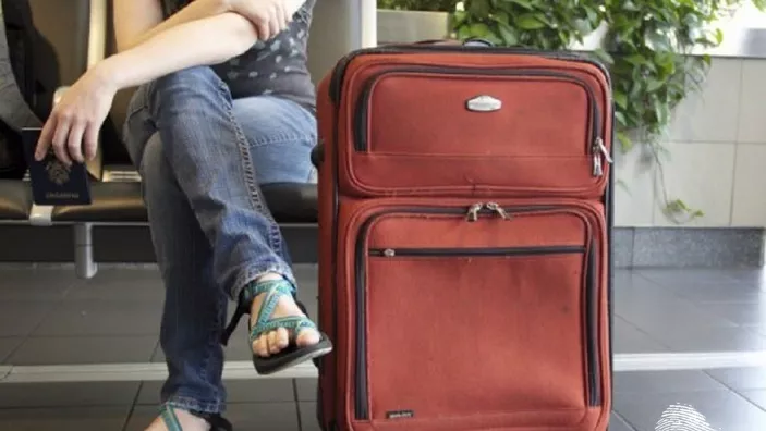 С цялата си обич към България ви моля: Емигрирайте!