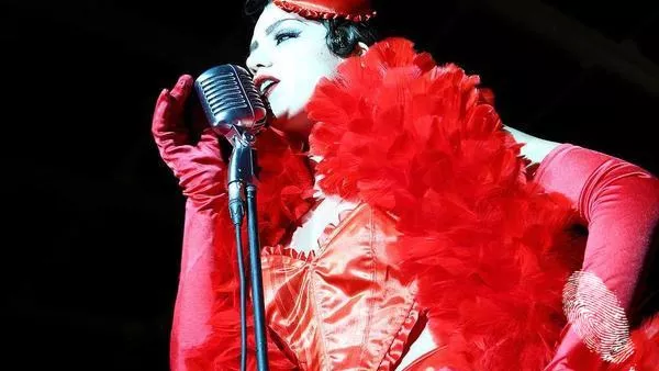 Жени в командировка