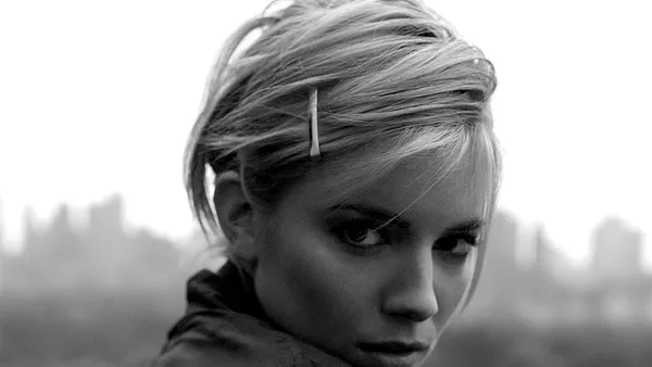 Парижка пролет