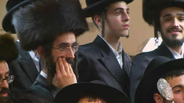 Мъже в черно