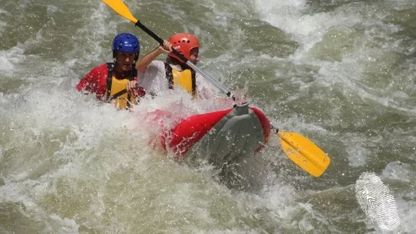 В свои води